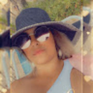 Meet your Posher, Sandy